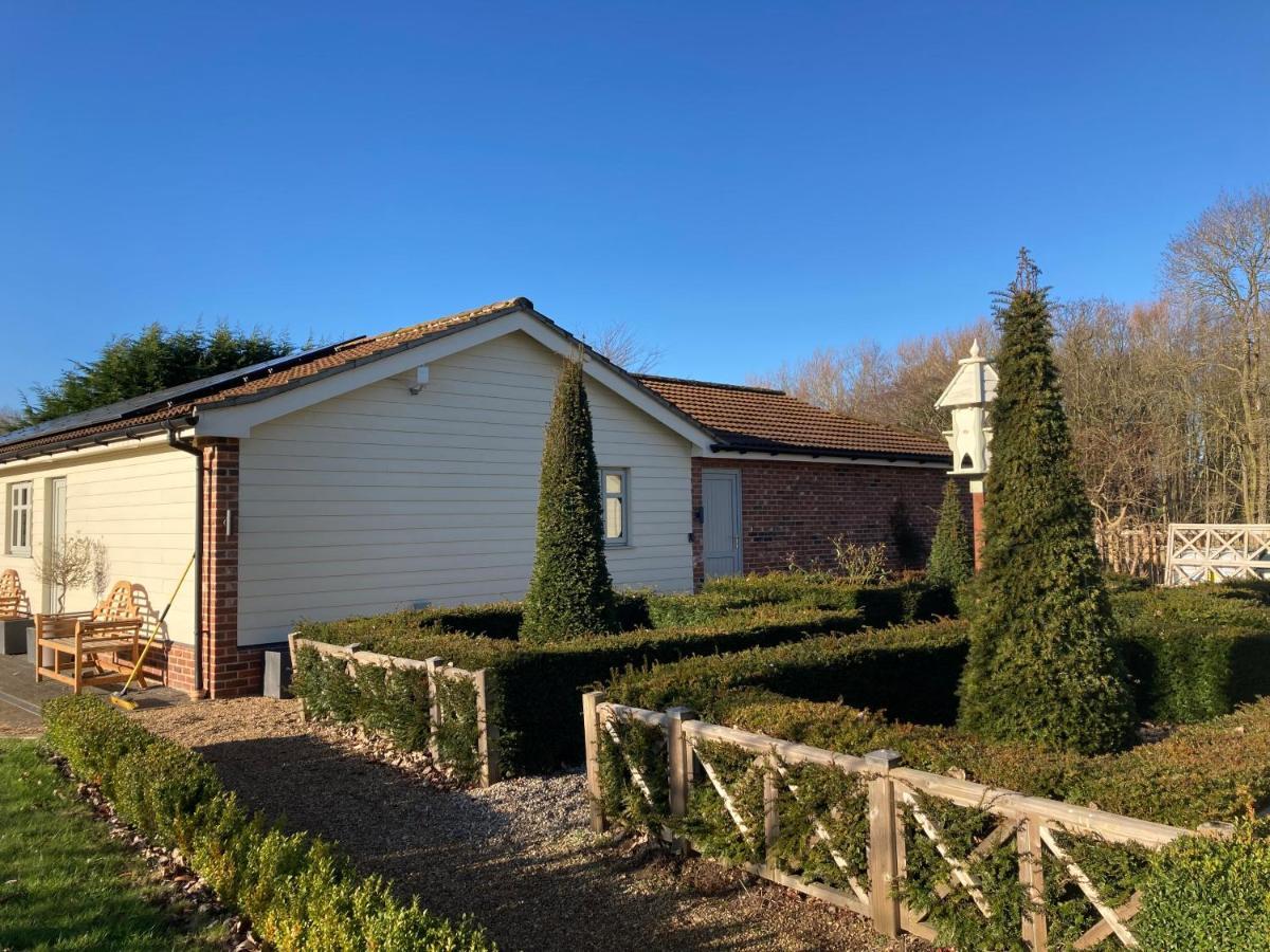 Haughley The Oaks Stable Cottage מראה חיצוני תמונה